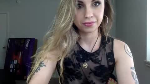 Mimi Noire online show from 25, 7, 2026