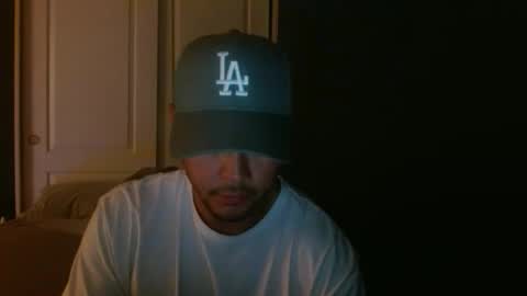 Breadcrumbsss online show from 15, 12, 2025