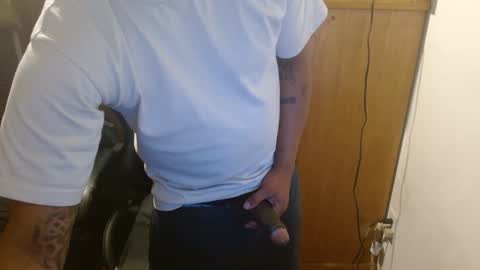 Snapshot of breadw1nnah chatting on 3, 1, 2025 Breadw1nnah online show from 3, 1, 2025