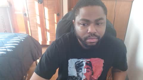 Snapshot of breadw1nnah chatting on 5, 1, 2025 Breadw1nnah online show from 5, 1, 2025