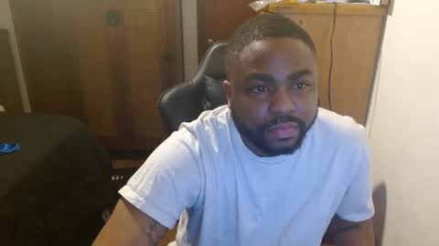 Snapshot of breadw1nnah chatting on 14, 2, 2025 Breadw1nnah online show from 14, 2, 2025