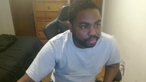 Snapshot of breadw1nnah chatting on 15, 10, 2025 Breadw1nnah online show from 15, 10, 2025