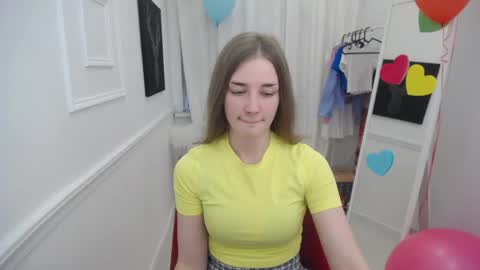 Snapshot of bree_sky chatting on 25, 4, 2026 Bree online show from 25, 4, 2026