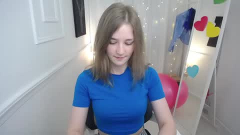 Snapshot of bree_sky chatting on 13, 5, 2026 Bree online show from 13, 5, 2026