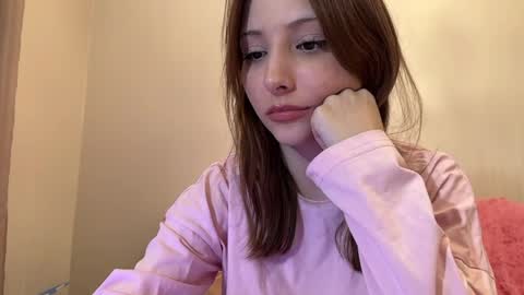 Snapshot of bree_vanis chatting on 6, 4, 2026 Angel online show from 6, 4, 2026