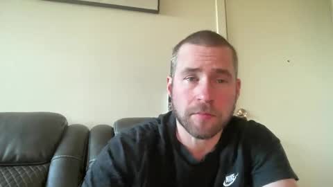 breezydoesit95 online show from 6, 2, 2026