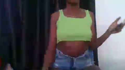 Snapshot of breezykan123 chatting on 14, 6, 2026 breelia online show from 14, 6, 2026