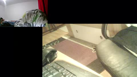 Snapshot of bremer64 chatting on 10, 12, 2024 bremer64 online show from 10, 12, 2024