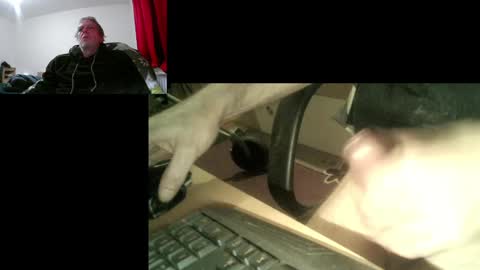 Snapshot of bremer64 chatting on 10, 12, 2024 bremer64 online show from 10, 12, 2024