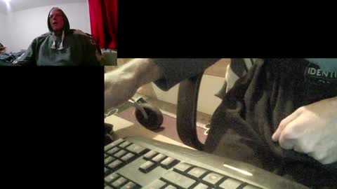 Snapshot of bremer64 chatting on 30, 12, 2024 bremer64 online show from 30, 12, 2024