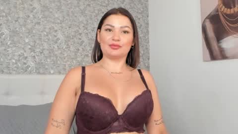 Snapshot of brenda_lamar chatting on 31, 12, 2024 Brenda online show from 31, 12, 2024