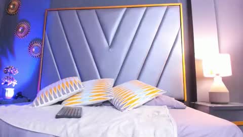 Brenda Time Schedule 0600 - 1400 GMT-5 online show from 11, 10, 2025