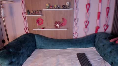 Snapshot of brendabrookss chatting on 19, 2, 2025 brenda online show from 19, 2, 2025