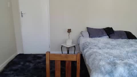 Snapshot of brendansexyboy098754 chatting on 10, 12, 2024 ask me lol online show from 10, 12, 2024