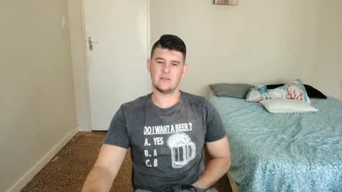 Snapshot of brendansexyboy098754 chatting on 9, 1, 2025 ask me lol online show from 9, 1, 2025