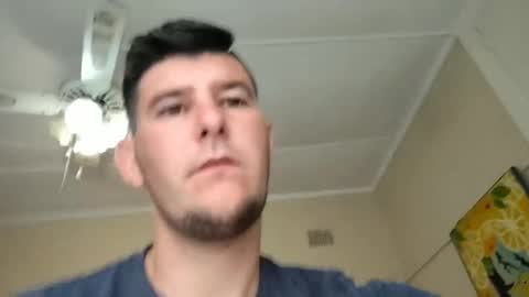 Snapshot of brendansexyboy098754 chatting on 18, 2, 2025 ask me lol online show from 18, 2, 2025