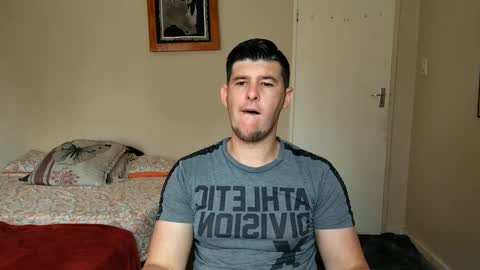 Snapshot of brendansexyboy098754 chatting on 28, 2, 2025 ask me lol online show from 28, 2, 2025