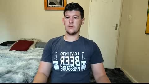 Snapshot of brendansexyboy098754 chatting on 9, 3, 2025 ask me lol online show from 9, 3, 2025