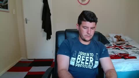 Snapshot of brendansexyboy098754 chatting on 7, 2, 2026 ask me lol online show from 7, 2, 2026