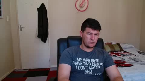 Snapshot of brendansexyboy098754 chatting on 2, 3, 2026 ask me lol online show from 2, 3, 2026