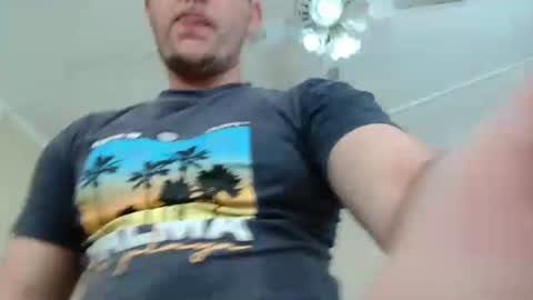 Snapshot of brendansexyboy098754 chatting on 29, 6, 2026 ask me lol online show from 29, 6, 2026