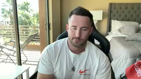 Brett Mycles online show from 24, 11, 2025