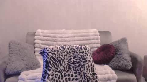 bri_fox online show from 23, 9, 2025