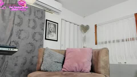 briana online show from 2, 2, 2026