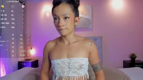 BRIANA online show from 3, 11, 2025