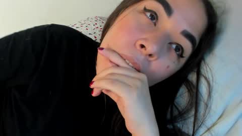 Snapshot of brianna_fallingangel chatting on 27, 2, 2025 brianna_fallingangel online show from 27, 2, 2025