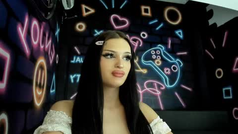 Brianna online show from 3, 12, 2024