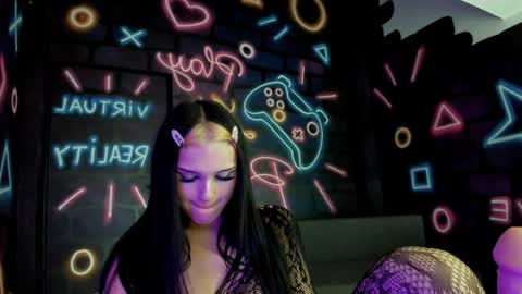 Brianna online show from 19, 12, 2024