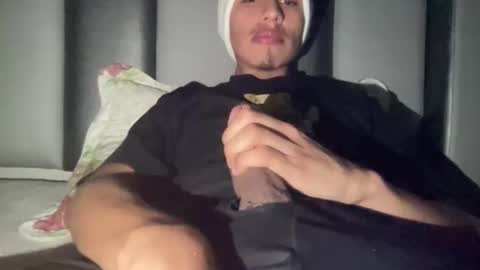 Snapshot of briannlovessexxx chatting on 4, 2, 2026 briannlovessexxx online show from 4, 2, 2026