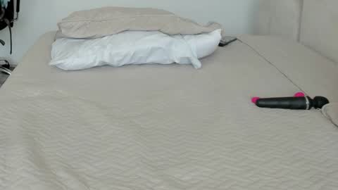    online show from 18, 1, 2025