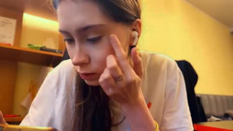 Jade online show from 1, 3, 2026