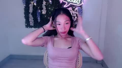 brie_belle online show from 9, 1, 2025
