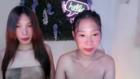 brie_belle online show from 28, 2, 2025