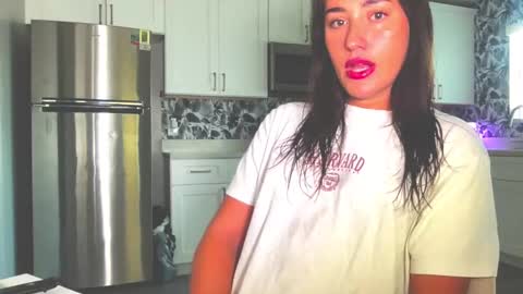 Snapshot of brielebabyy chatting on 30, 9, 2025 BABY B online show from 30, 9, 2025