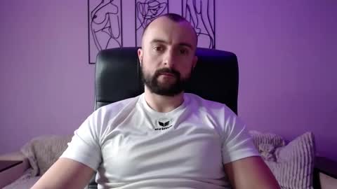 brindlefly69 online show from 28, 1, 2025