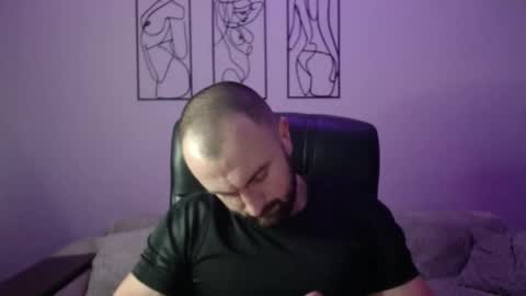 brindlefly69 online show from 4, 12, 2025