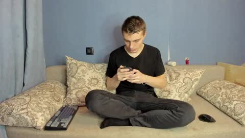 bristlebback online show from 2, 4, 2026