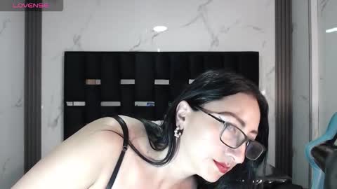 Britney  online show from 5, 3, 2026