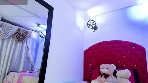 Snapshot of brittany_williams_ chatting on 25, 2, 2025 online show from 25, 2, 2025