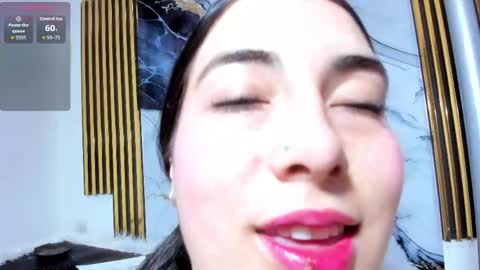 brittanyy20 online show from 18, 4, 2026