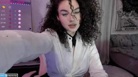 Brook  Help me collect 100 reactions  online show from 7, 12, 2024