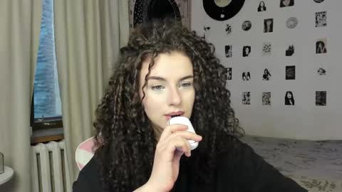Brook  Help me collect 100 reactions  online show from 5, 10, 2025