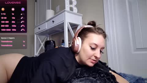 Snapshot of brookebee27 chatting on 23, 1, 2025 brookebee online show from 23, 1, 2025