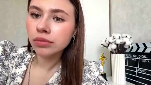 Kate online show from 10, 3, 2026