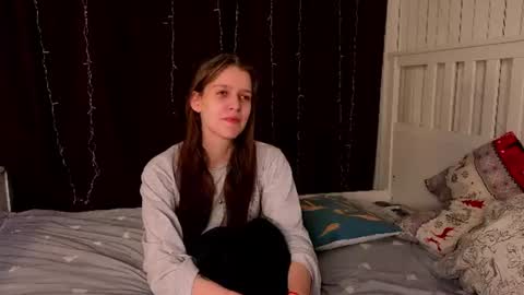Lily online show from 7, 7, 2026