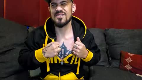 Snapshot of brownboyt chatting on 7, 11, 2025 brownboyt online show from 7, 11, 2025